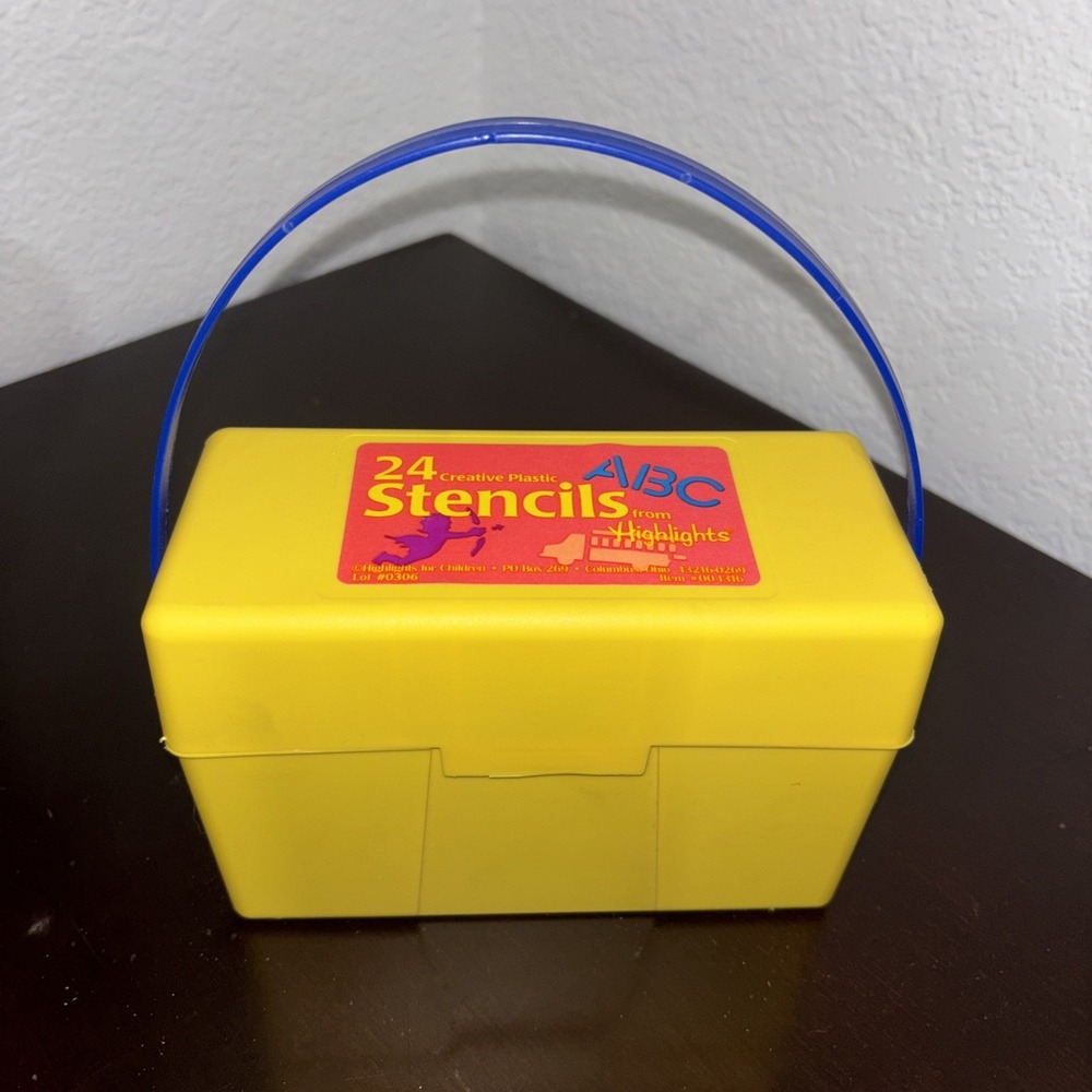 VTG Highlights 24 Plastic Stencils With Box ~ABC's‎ Animals Made In USA